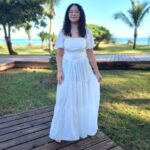Robe Lovana blanche vue face